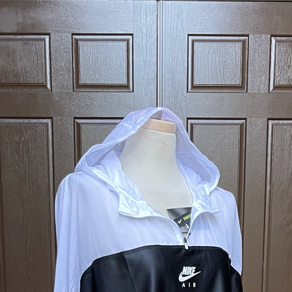 Nike Air half-zip cropped hoodie